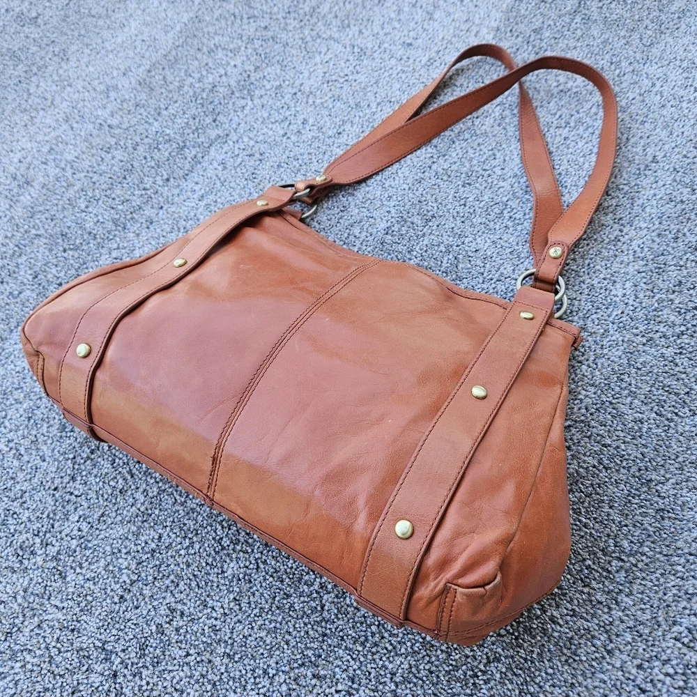 HOBO International Toffee Brown Leather Shoulder Bag Wanderlust Lining VTG Purse
